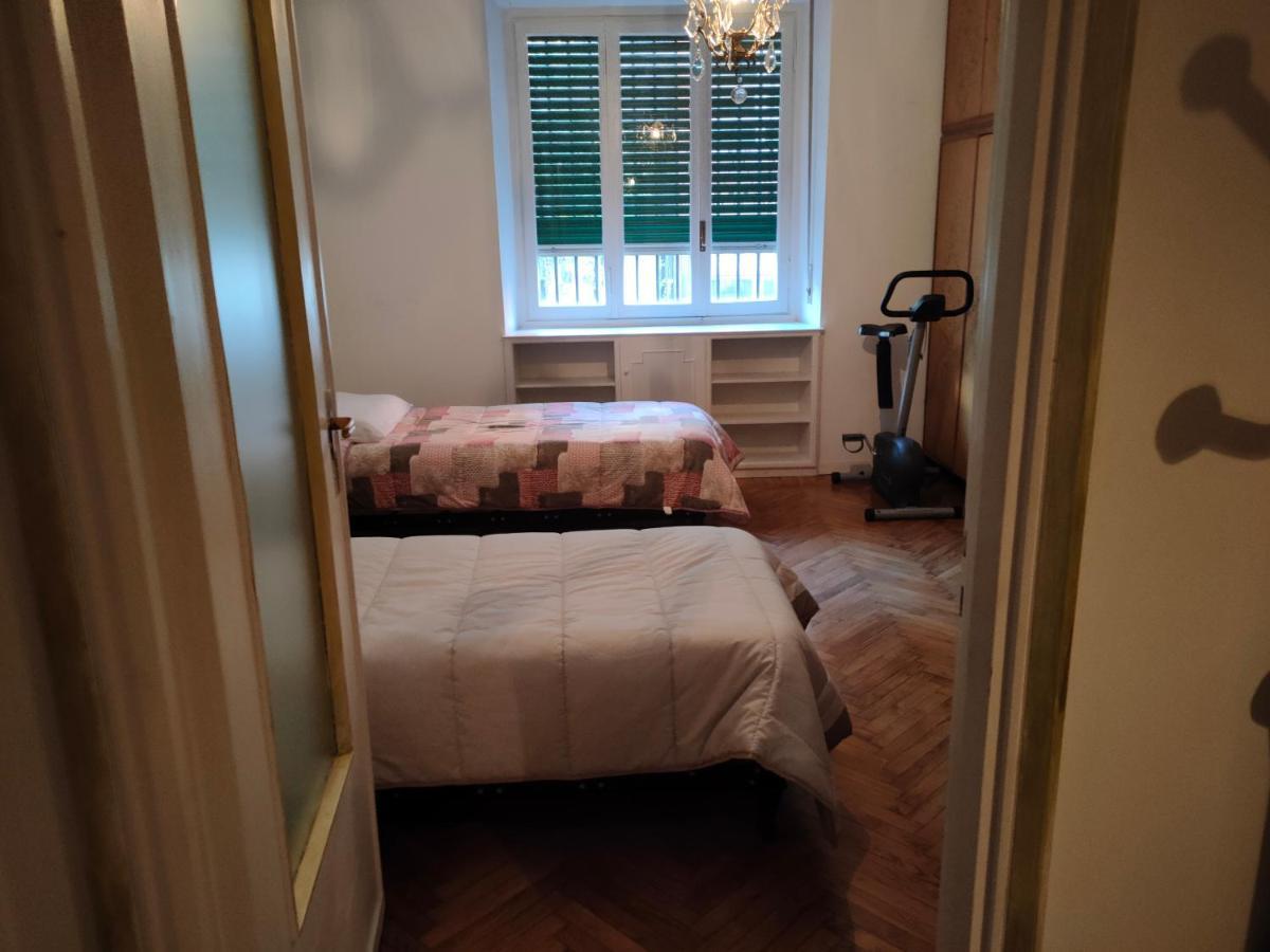 Casa - House Xavier Una Casa Famigliare , Dame Entra Solo Chi A Un Bel Cuore , Non'e Il L'intero Alloggio Solo Stanze E Bagno
